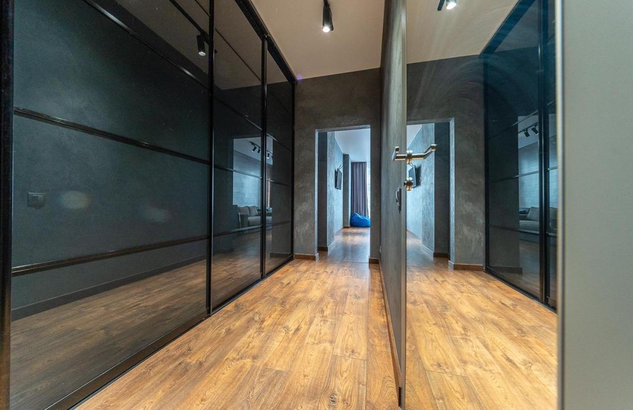Luxury Apartments Smartplaza Obolon Metro Minskai 基輔 外观 照片