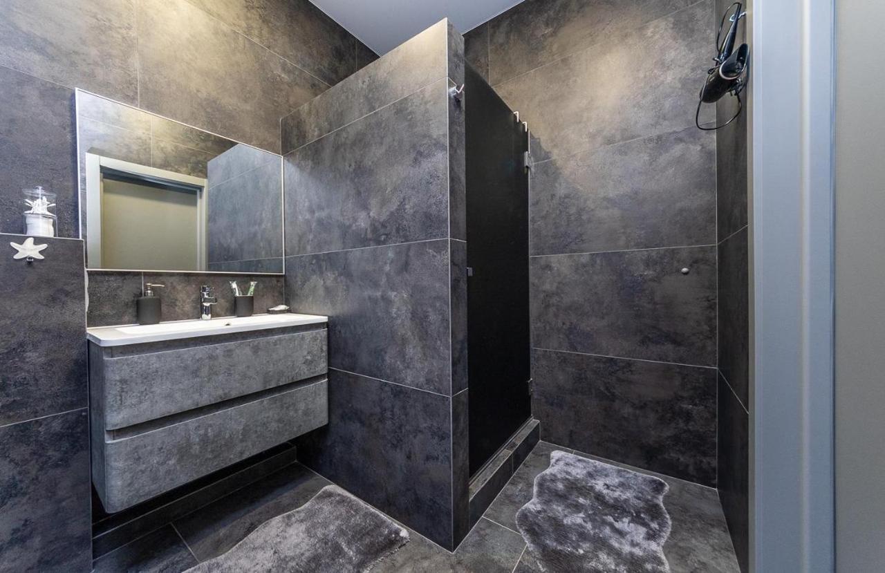 Luxury Apartments Smartplaza Obolon Metro Minskai 基輔 外观 照片